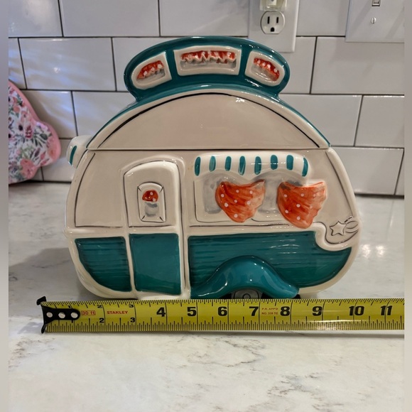 Blue Sky Clayworks Ceramic Retro Camper Cookie Jar Turquoise 16345 Whimsical - Picture 6 of 8